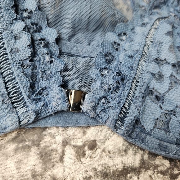 2/$25 Victoria’s Secret unlined racer back bra - Picture 4 of 9